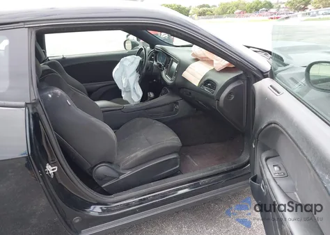 2016 Dodge Challenger R/T Scat Pack from USA, damaged, VIN 2C3CDZFJ2GH254938